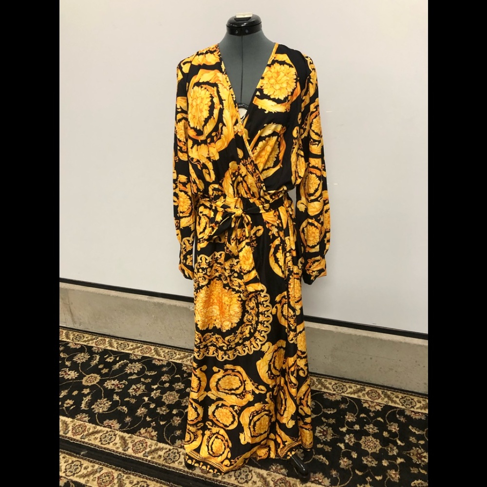 Maxi boho beautiful dress, NWOT, new no tags, black & gold